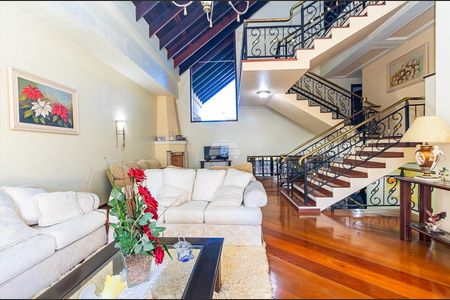 20_photo/94dce30f77.eaf245ff03653a23-ATLAS-450a26e3-87c6-4d2d-84a4-8b921614c19b.jpg de casa à venda com 4 quartos, 581m² em Portão, Curitiba