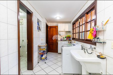 7_photo/94dce30f77.eaf245ff03653a23-ATLAS-92562dbf-5e54-4463-ad40-dbbeeaa58c63.jpg de casa à venda com 4 quartos, 581m² em Portão, Curitiba
