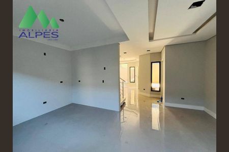 11_photo/94dce31003.1d0d827e26d2d819-ATLAS-a19d596b-2575-4c4f-adc6-ae6d1a3d071c.jpg de casa à venda com 3 quartos, 138m² em Portão, Curitiba