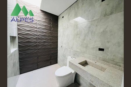 24_photo/94dce31003.1d0d827e26d2d819-ATLAS-ca2b9932-ceb8-4853-a5a9-5cd70657e7c3.jpg de casa à venda com 3 quartos, 138m² em Portão, Curitiba