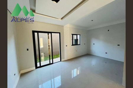 6_photo/94dce31003.1d0d827e26d2d819-ATLAS-ebb5797e-0443-4ab5-be5d-82aeb808e36a.jpg de casa à venda com 3 quartos, 138m² em Portão, Curitiba