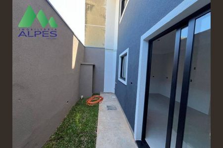 3_photo/94dce31003.30283dc68a3e7324-ATLAS-13606f8d-8f59-4640-9759-a49d2b5eea98.jpg de casa à venda com 3 quartos, 150m² em Portão, Curitiba