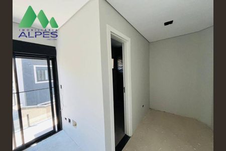 5_photo/94dce31003.30283dc68a3e7324-ATLAS-1ee944b6-234b-4764-9780-64e389bd2b5d.jpg de casa à venda com 3 quartos, 150m² em Portão, Curitiba