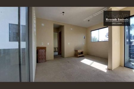 10_photo/94dce31007.048a75b5356c25a2-ATLAS-a5c54e07-2a39-4881-b520-e57b8616e2bc.jpg de casa à venda com 5 quartos, 155m² em Portão, Curitiba