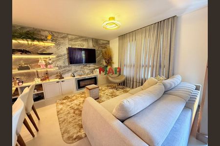 6_photo/94dce31039.386fc8468f7b13df-ATLAS-fd20df52-af24-438f-9eb0-4b655db56e56.jpg de casa à venda com 3 quartos, 152m² em Portão, Curitiba