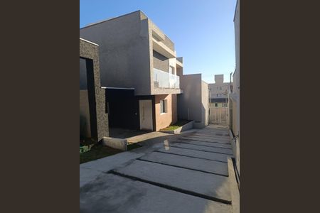 3_photo/94dce310cf.0f81dd1a9a4f6ffb-ATLAS-c7af7bc2-630a-48ad-8dae-65a9fb89b3c3.jpg de casa à venda com 3 quartos, 120m² em Fazendinha, Curitiba