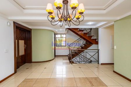 5_photo/94dce310ef.02f29140979457be-ATLAS-01b62bbd-910d-4c47-97ba-0dbd424ca4d3.jpg de casa para alugar com 5 quartos, 508m² em Portão, Curitiba