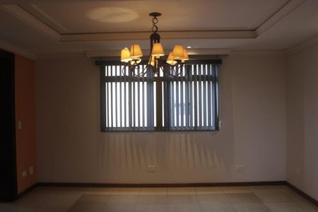 4_photo/94dce310ef.02f29140979457be-ATLAS-4d171f50-e0f6-4cb9-9033-2d14330b5b9c.jpg de casa à venda com 5 quartos, 508m² em Portão, Curitiba