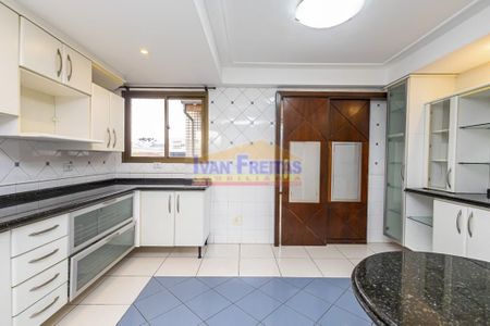 21_photo/94dce310ef.02f29140979457be-ATLAS-5b23f9df-71ff-403d-a81d-591ffa73c6b6.jpg de casa para alugar com 5 quartos, 508m² em Portão, Curitiba