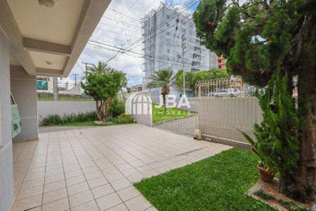 48_photo/94dce31109.b60f5a7682bed42c-ATLAS-3da9f620-929d-4b3c-b552-1dad86bd31dc.jpg de casa à venda com 0 quarto, 202m² em Portão, Curitiba