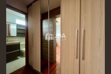 2_photo/94dce31109.ebbd8bc3dc39b939-ATLAS-4852be18-d36d-425e-9dfc-ec8f0576cdb0.jpg de casa à venda com 3 quartos, 192m² em Portão, Curitiba