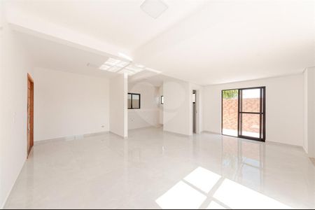 11_photo/94dce31133.ceff8192393c33de-ATLAS-5c4c6929-a3dc-4a9b-8e87-48bcfff909c1.jpg de casa à venda com 3 quartos, 182m² em Portão, Curitiba