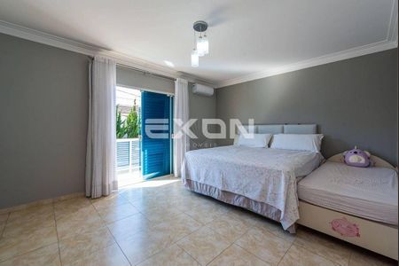 2_photo/94dce311b3.18d35e9b3b089d06-ATLAS-ee722491-af25-4716-b1d8-c02e369e7fb2.jpg de casa à venda com 3 quartos, 281m² em Portão, Curitiba