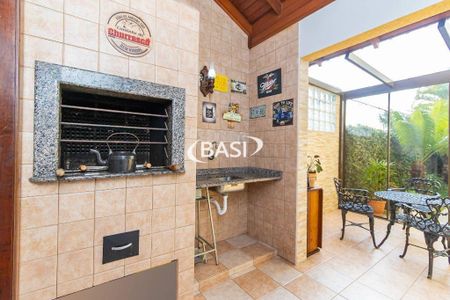 2_photo/94dce311d9.bfcfc2f2bacef64e-ATLAS-032dc1d5-d892-48a0-be3c-98035fbe9829.jpg de casa à venda com 4 quartos, 307m² em Portão, Curitiba