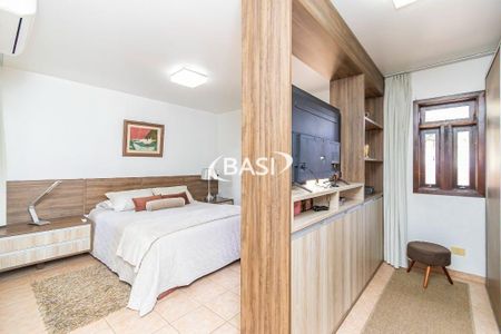 4_photo/94dce311d9.bfcfc2f2bacef64e-ATLAS-0f4647ff-c885-43cc-b187-81ed0d7e34a6.jpg de casa à venda com 4 quartos, 307m² em Portão, Curitiba