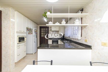 12_photo/94dce311d9.bfcfc2f2bacef64e-ATLAS-d32aac6c-3ff9-40ed-a2dc-b6fc14ca9727.jpg de casa à venda com 4 quartos, 307m² em Portão, Curitiba