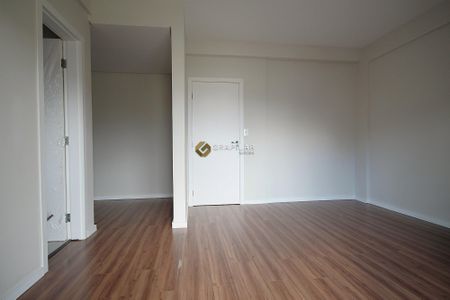 5_photo/94dce311df.bb50c8b7bc154c0c-ATLAS-1e5db45c-3da4-4b47-8d47-e9110fbe94f3.jpg de casa à venda com 3 quartos, 186m² em Portão, Curitiba