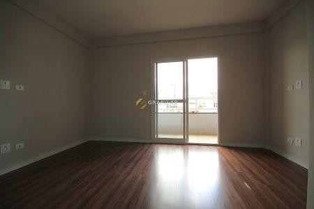 17_photo/94dce311df.bb50c8b7bc154c0c-ATLAS-82c65776-4282-4a3e-bf4d-ceb53aeea591.jpg de casa à venda com 3 quartos, 186m² em Portão, Curitiba