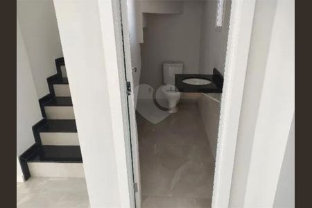 9_photo/94dce311df.f9fd596f8c1c84e9-ATLAS-8aee1068-9753-4e1e-965a-222dafe60fff.jpg de casa à venda com 3 quartos, 180m² em Portão, Curitiba