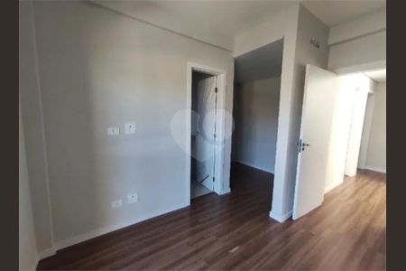 11_photo/94dce31239.0f81dd1a9a4f6ffb-ATLAS-6209087b-a2b3-47fd-a413-f68888d4e401.jpg de casa à venda com 3 quartos, 240m² em Portão, Curitiba