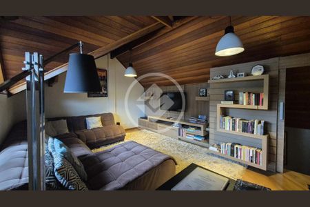 2_photo/94dce31325.ea0ff2ffec9a0f1c-ATLAS-b7473c8b-aad4-4c22-8c18-2c29dda3df3d.jpg de casa à venda com 3 quartos, 162m² em Portão, Curitiba