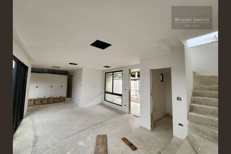 24_photo/94dce3144b.3ab23c3a732d994b-ATLAS-86556d85-40e7-44f8-afed-fa6c2cb329b4.jpg de casa à venda com 3 quartos, 144m² em Portão, Curitiba