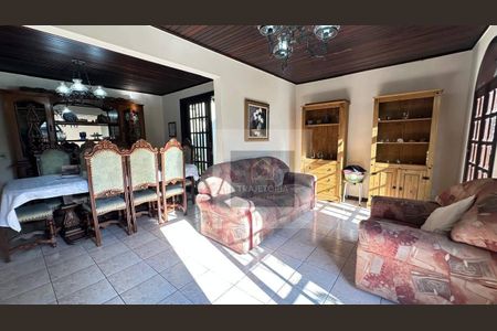 4_photo/94dce314cd.a5b61410c387fb0a-ATLAS-644cfc2c-9ed9-43a0-b058-c048430762fb.jpg de casa à venda com 3 quartos, 126m² em Portão, Curitiba