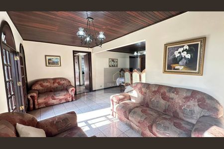 8_photo/94dce314cd.a5b61410c387fb0a-ATLAS-e28fa123-5cc8-41f6-b027-9afebfbc04f6.jpg de casa à venda com 3 quartos, 126m² em Portão, Curitiba