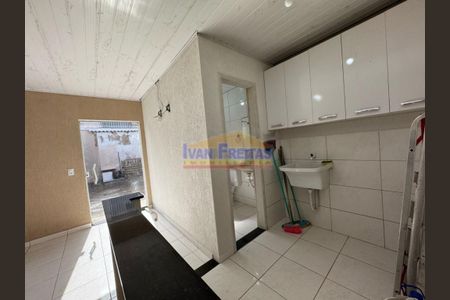 12_photo/94dce31501.e3d685d770d7ec2c-ATLAS-7447c55f-2e47-433c-86d3-5976763cfdab.jpg de casa à venda com 3 quartos, 252m² em Portão, Curitiba