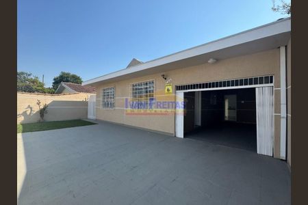 3_photo/94dce31501.e3d685d770d7ec2c-ATLAS-c764e53b-77da-4ad0-af90-281003c9f733.jpg de casa à venda com 3 quartos, 252m² em Portão, Curitiba