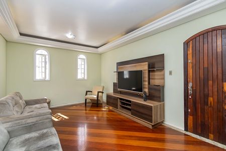 10_photo/94dce31527.f7e81ba1849dc159-ATLAS-5a9d0498-e98e-4bd1-829f-1053cc2d989c.jpg de casa à venda com 5 quartos, 327m² em Portão, Curitiba