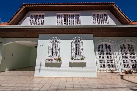8_photo/94dce31527.f7e81ba1849dc159-ATLAS-64c3b17e-1f51-4e85-9467-2b8fdd9af9cb.jpg de casa à venda com 5 quartos, 327m² em Portão, Curitiba