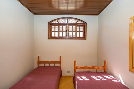 6_photo/94dce31527.f7e81ba1849dc159-ATLAS-665ed9b7-4fa8-4d0b-839e-9d337b22e0d8.jpg de casa à venda com 5 quartos, 327m² em Portão, Curitiba