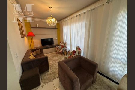 11_photo/94dce31575.201e42ffab0c16fd-ATLAS-a29c593e-2b2f-44e2-a4a1-e8077a0ac1ed.jpg de casa à venda com 6 quartos, 420m² em Portão, Curitiba