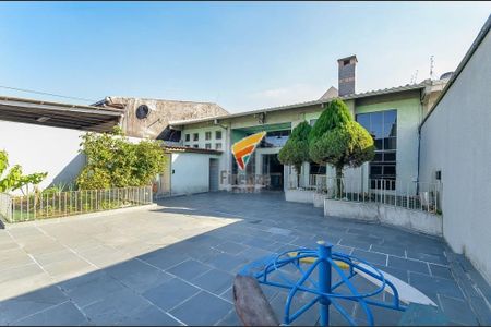 43_photo/94dce315b7.31155e57da48075e-ATLAS-ce525d55-eb26-43c4-8aa4-038fb4dfd13f.jpg de casa à venda com 4 quartos, 396m² em Portão, Curitiba