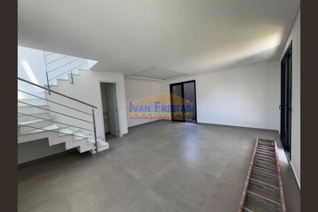 5_photo/94dce315c7.526f78425fda4cec-ATLAS-509b4dbf-4ec6-4804-bc1c-9d8e6216a3d8.jpg de casa à venda com 3 quartos, 221m² em Portão, Curitiba