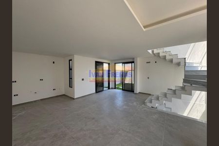 4_photo/94dce315c7.526f78425fda4cec-ATLAS-b7780c80-d27a-435c-a42f-3dc891830ca6.jpg de casa à venda com 3 quartos, 221m² em Portão, Curitiba