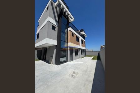 2_photo/94dce315c7.ca8646f97116c3da-ATLAS-5bd64c52-a3e3-41c5-9dd3-293510e0a8f7.jpg de casa à venda com 3 quartos, 234m² em Portão, Curitiba