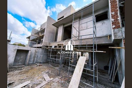 29_photo/94dce315cb.d40bc137cc790709-ATLAS-9adef2dd-c563-45b1-8ee7-efdbe8a0a1c8.jpg de casa à venda com 3 quartos, 188m² em Portão, Curitiba