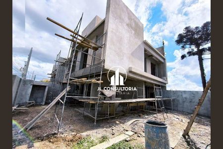 28_photo/94dce315cb.f17d79fb52883265-ATLAS-a633db39-10e2-4564-8bb0-63ce947b6b41.jpg de casa à venda com 4 quartos, 223m² em Portão, Curitiba