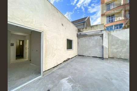 23_photo/94dce3173d.19e91616e0804de8-ATLAS-b88af42b-558b-49b8-a842-21e4f406d305.jpg de casa à venda com 3 quartos, 184m² em Fazendinha, Curitiba