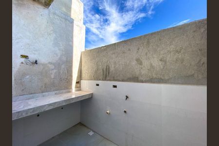 5_photo/94dce317c5.e1d2c46bde3eb79c-ATLAS-36189389-9b8d-4403-9c8d-a4085ff6af0a.jpg de casa à venda com 3 quartos, 184m² em Fazendinha, Curitiba