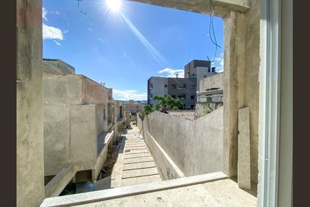 6_photo/94dce317c5.e1d2c46bde3eb79c-ATLAS-37b0fa71-4d19-4175-9dc2-06834bf426d4.jpg de casa à venda com 3 quartos, 184m² em Fazendinha, Curitiba