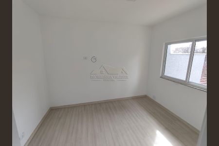 5_photo/94dce317c5.f2c8c659ffa0a6bc-ATLAS-4c7ef936-93a1-4baf-a064-ed1b6070a6bd.jpg de casa à venda com 3 quartos, 204m² em Fazendinha, Curitiba