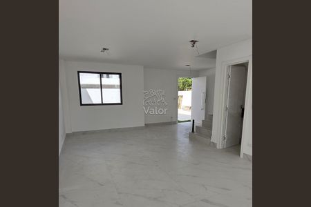 7_photo/94dce317cb.98b2df3b8d936f6f-ATLAS-5b125a7a-ed0d-443e-9aa8-4a4c9728da3d.jpg de casa à venda com 3 quartos, 98m² em Portão, Curitiba