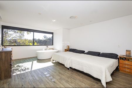 7_photo/94dce3180b.598c66e7e5047e83-ATLAS-3091cdf7-83d7-4db0-ba2e-d252b35b0e0b.jpg de casa à venda com 3 quartos, 280m² em Fazendinha, Curitiba