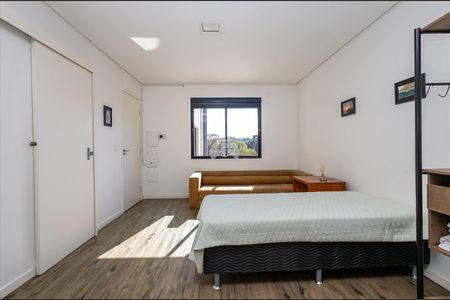 1_photo/94dce3180b.598c66e7e5047e83-ATLAS-3a77067c-e1a9-4365-8f4b-ec8e2dc2d753.jpg de casa à venda com 3 quartos, 280m² em Fazendinha, Curitiba