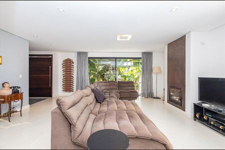 6_photo/94dce3180b.598c66e7e5047e83-ATLAS-963ab2a6-bfaf-4fb7-b923-e59a19cf14aa.jpg de casa à venda com 3 quartos, 280m² em Fazendinha, Curitiba