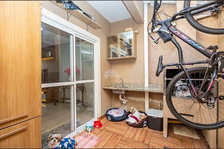 17_photo/94dce31af5.c0b96afa23aafe63-ATLAS-e67bea87-8234-4aae-9bb8-4e53c9376d48.jpg de casa à venda com 3 quartos, 127m² em Fazendinha, Curitiba