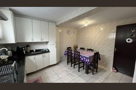 9_photo/94dce31c27.04c16ff0d284adb7-ATLAS-6b9db8fc-e3c1-448f-ad9d-da18fa73019a.jpg de casa à venda com 3 quartos, 100m² em Fazendinha, Curitiba